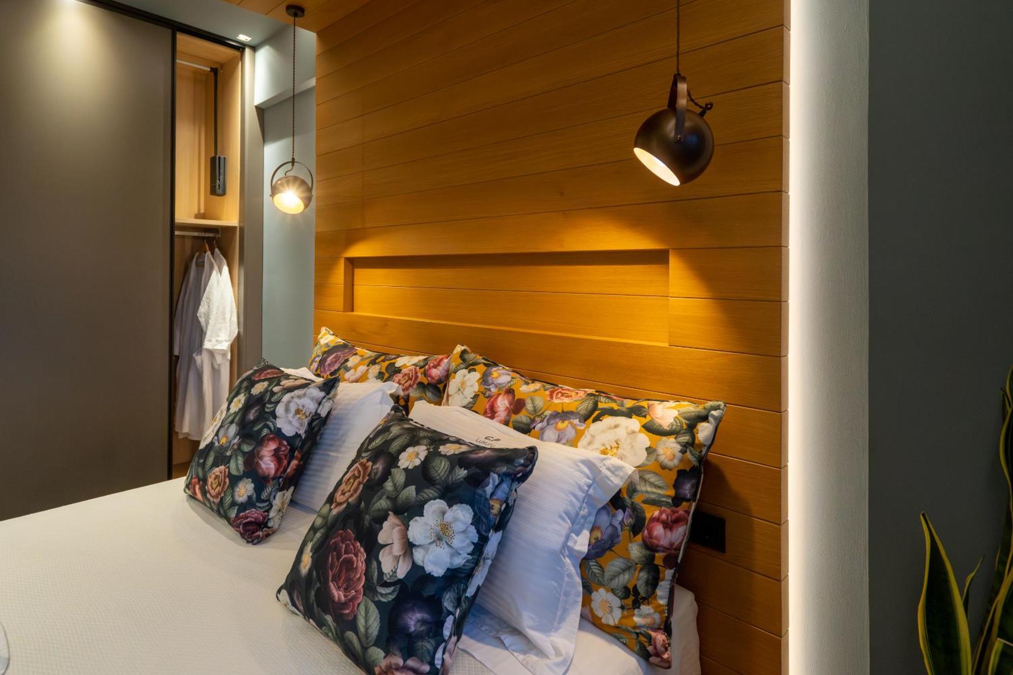 C.P. Luxury Suite Heraklion  Exterior photo