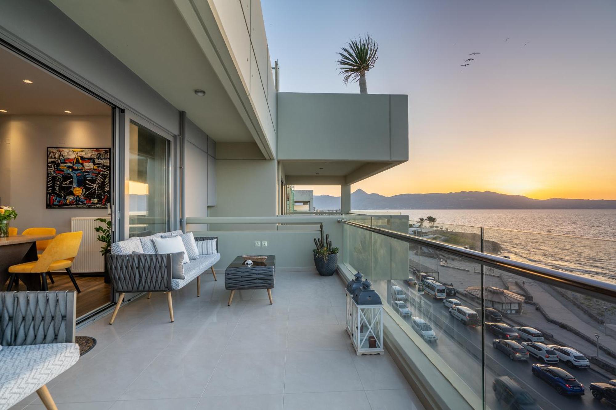 C.P. Luxury Suite Heraklion  Exterior photo